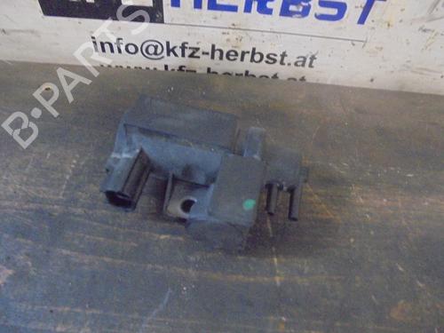 Elektronisk sensor TOYOTA COROLLA Verso (ZER_, ZZE12_, R1_) 2.2 D-4D (AUR10_, AUR10R) (136 hp) 13067625