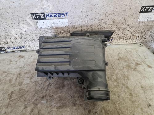 Caja filtro de aire Caja filtro de aire VW PASSAT B8 Variant (3G5, CB5) 1.8 TSI (180 hp) 33874018 33874018