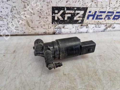 Used Washer pump VOLVO V60 II (225) D3 (150 hp) 26531720