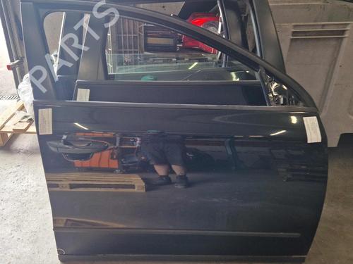 Used Right front door Right front door 38776556 38776556