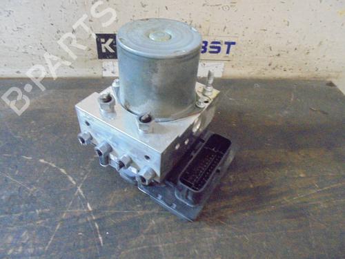 Used ABS pump PEUGEOT 5008 (0U_, 0E_) 1.6 HDi (112 hp) 12860440