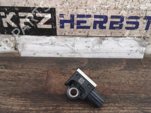Used Electronic module VOLVO S60 II (134) D3 (163 hp) 22284992