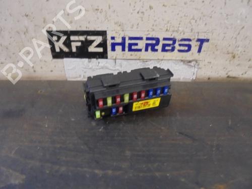 Used Fuse box KIA CEE'D Sportswagon (JD) 1.6 CRDi 128 (128 hp) 12889108