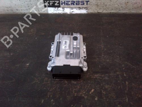 Used Engine control unit (ECU) Engine control unit (ECU) HYUNDAI TUCSON (TL, TLE) 2.0 CRDi All-wheel Drive (136 hp) 33929571 33929571