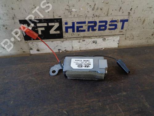 Used Electronic module HYUNDAI VELOSTER (FS) 1.6 GDI (140 hp) 13063162
