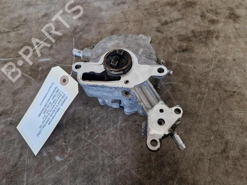 Used Vacuum pump VW GOLF V Variant (1K5) 1.9 TDI (105 hp) 33038786