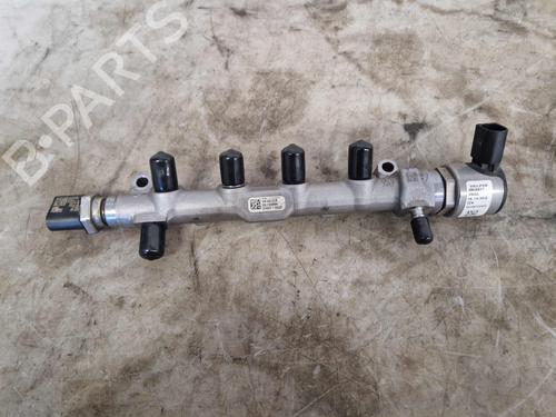 Used Injection rail Injection rail VW GOLF VIII (CD1, DA1) 2.0 TDI (116 hp) 39737998 39737998