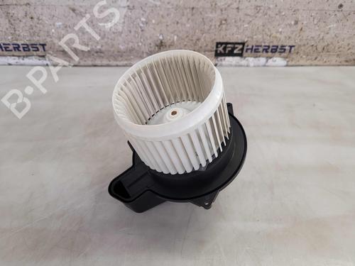 Used Heater blower motor FIAT 500e (332_) Elektro 3+1 (FA1) (118 hp) 23645637