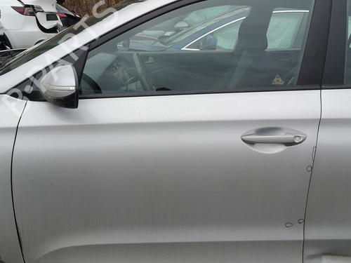 Puerta delantera izquierda HYUNDAI i20 II (GB, IB) 1.2 (75 hp) 32360515