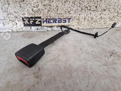 Ceinture de sécurité avant gauche VW T-ROC (A11, D11) 1.0 TSI (116 hp) 30697322