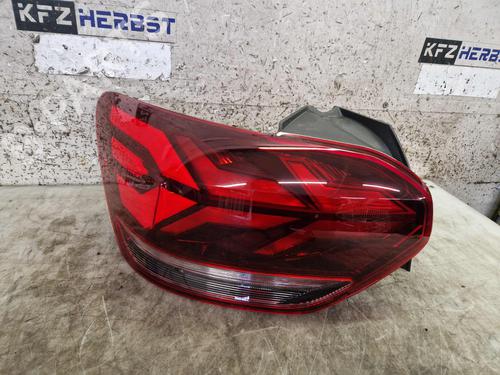 Farolim esquerdo DACIA SANDERO III 1.0 TCe 110 (110 hp) 31640505