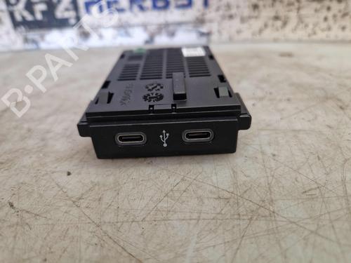 Used Switch VW POLO VI (AW1, BZ1, AE1) 1.0 MPi (80 hp) 30269988