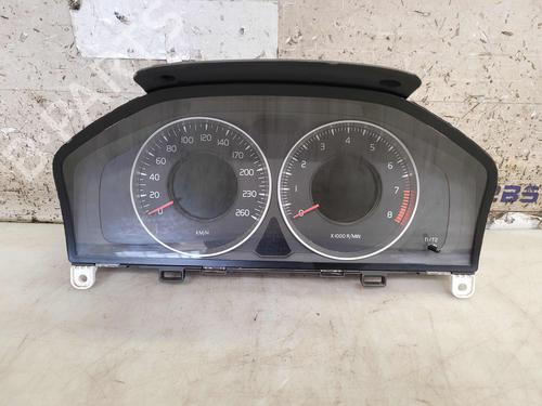 Used Instrument cluster VOLVO V60 I (155) T4 (180 hp) 25775934