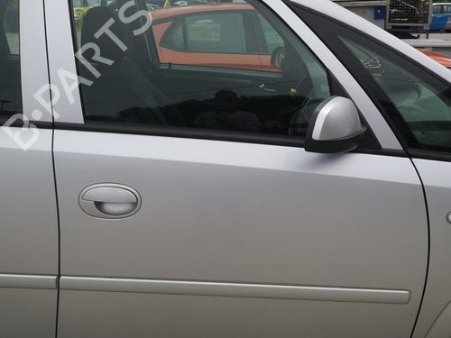 Used Right front door Right front door 37262383 37262383