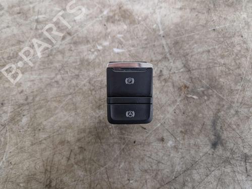 switch-skoda-octavia-iv-combi-nx5-pv5-2019-32338311 main image