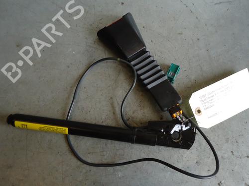 Sikkerhedssele foran højre OPEL MERIVA A MPV (X03) 1.8 (E75) (125 hp) 12861767