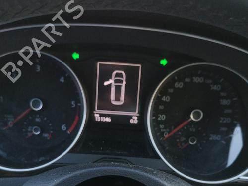 Used Instrument cluster VW PASSAT B8 Variant (3G5, CB5) 1.6 TDI (120 hp) 32503882