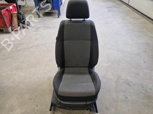 Stol høyre foran VW CADDY IV Box Body/MPV (SAA, SAH) 2.0 TDI 4motion (122 hp) 32338346