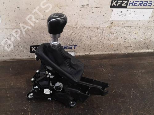 Used Gear lever FORD FOCUS III Turnier 1.5 TDCi (95 hp) 12876200