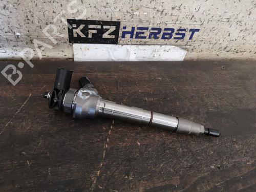 Used Injector VW GOLF VIII (CD1, DA1) 2.0 TDI (150 hp) 22280556