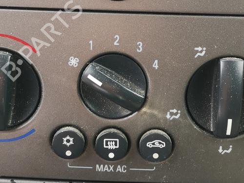 Used Climate control Climate control 37262370 37262370