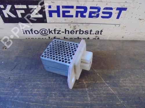 Used Heater resistor SUBARU IMPREZA Estate (GF) 2.0 i AWD (GF8) (116 hp) 12866690