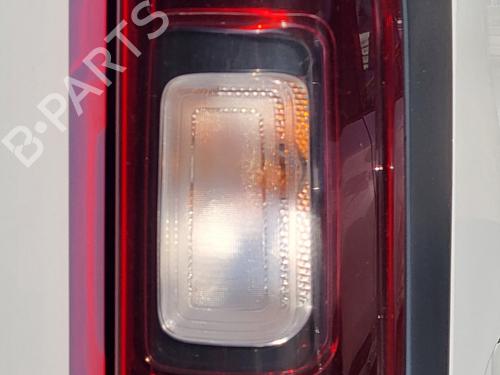 Used Right taillight Right taillight 39586661 39586661