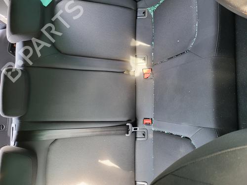 Used Rear seat Rear seat 39266871 39266871