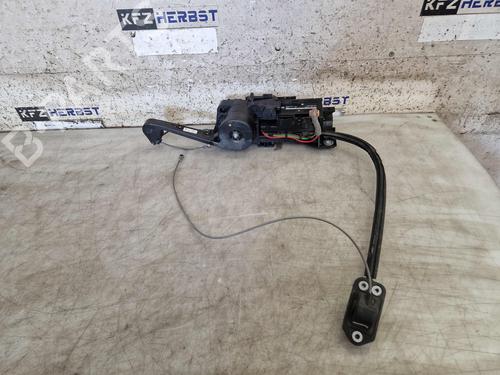 Charnière/Limiteur de porte VW SHARAN (7N1, 7N2) 2.0 TDI (150 hp) 31351115