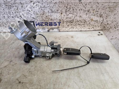 Used Ignition barrel OPEL CORSA E (X15) 1.4 (08, 68) (75 hp) 30293657