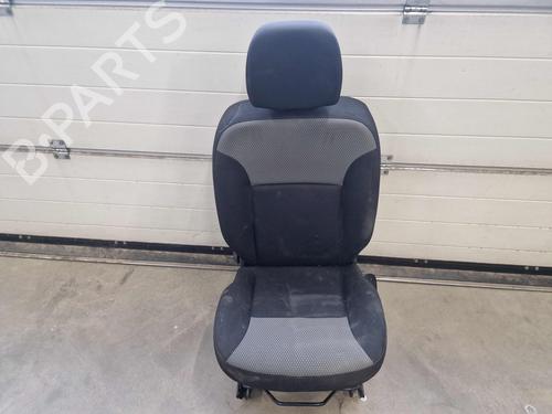Sedile anteriore destro RENAULT KANGOO Express (FW0/1_) 1.5 dCi 95 (FW16) (95 hp) 32203052