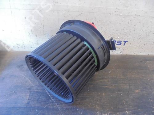 Varmeblæser RENAULT CLIO IV (BH_) 1.2 16V (73 hp) 12869578