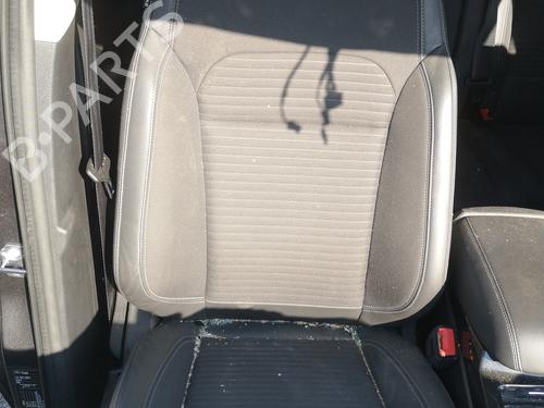 Used Right front seat Right front seat 37068476 37068476