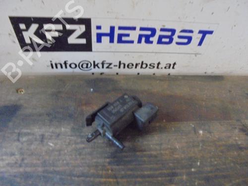 Used Electronic sensor BMW X1 (E84) xDrive 18 d (143 hp) 13067151