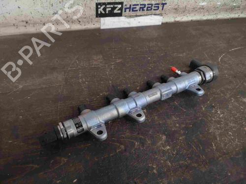 Used Injection rail BMW 5 Touring (G31) 520 d (190 hp) 13443752