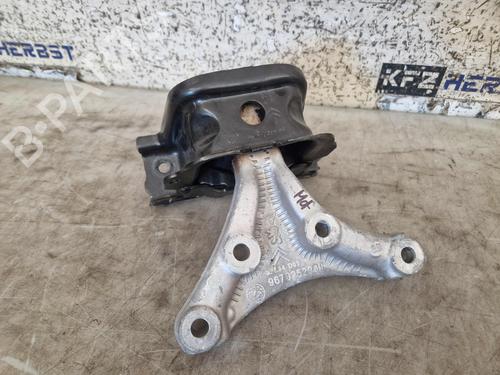 Used Engine mount Engine mount OPEL CROSSLAND X / CROSSLAND (P17, P2QO) 1.2 (75) (110 hp) 32863028 32863028