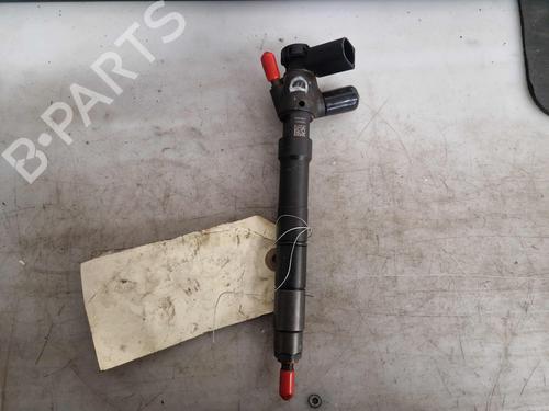 Used Injector VW GOLF VII Variant (BA5, BV5) 1.6 TDI (110 hp) 32134096