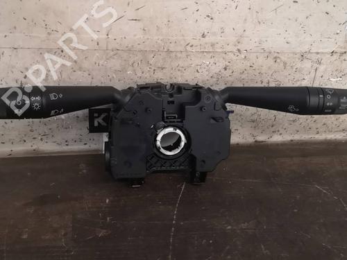 Used Steering column stalk FIAT DOBLO Cargo (263_) 1.6 D Multijet (263WXD1B, 263WXR1B, 263WXX1B, 263ZXD1B,... (105 hp) 19946171
