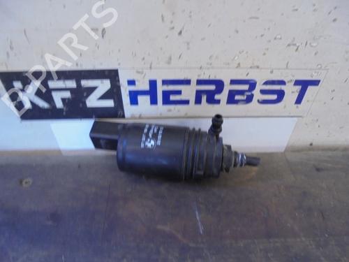 Used Washer pump BMW 1 (E87) 116 i (122 hp) 13067764