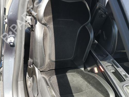 Used Right front seat Right front seat 36810245 36810245