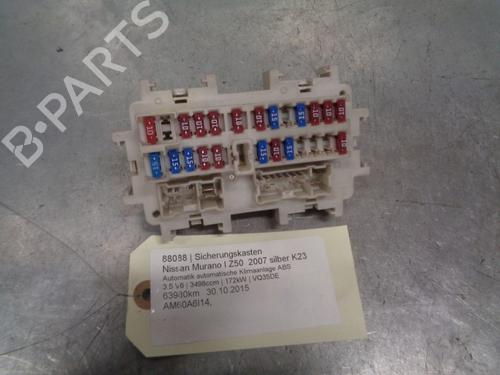 Used Fuse box NISSAN MURANO I (Z50) 3.5 4x4 (234 hp) 12883596
