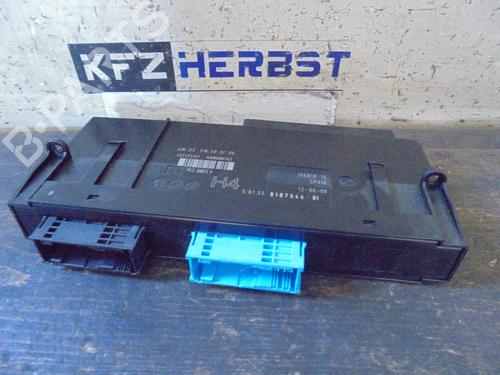 Used Control unit BMW 3 Touring (E91) 318 d (143 hp) 30854580