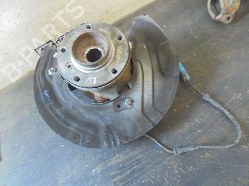 Used Left front steering knuckle BMW 3 Touring (E91) 320 d xDrive (177 hp) 12868919