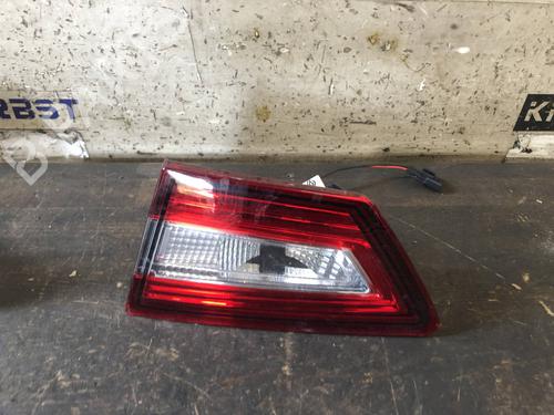 Used Right taillight RENAULT CLIO IV (BH_) 1.2 TCe 120 (BHAU) (118 hp) 12873267
