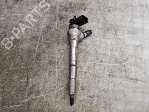 Used Injector Injector VW TOURAN (5T1) 2.0 TDI (150 hp) 33237069 33237069