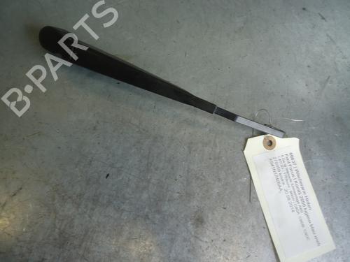 Used Rear windshield wiper arm FORD FOCUS I Turnier (DNW) 1.8 Turbo DI / TDDi (90 hp) 13066159