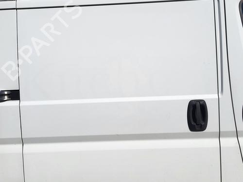 Dør højre bagtil Dør højre bagtil 39611356 39611356