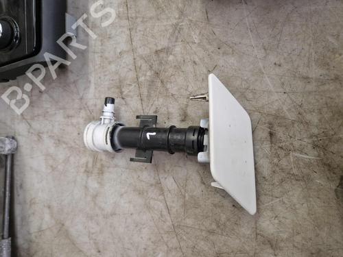 Lyktespyler SKODA OCTAVIA III Combi (5E5, 5E6) 2.0 TDI RS (184 hp) 32338167