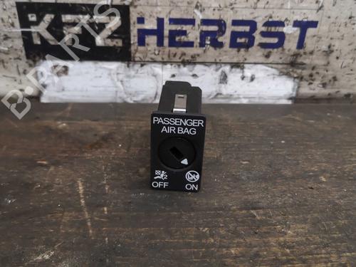 Used Switch Switch SKODA ENYAQ iV SUV (5AZ) 80 (204 hp) 34235072 34235072