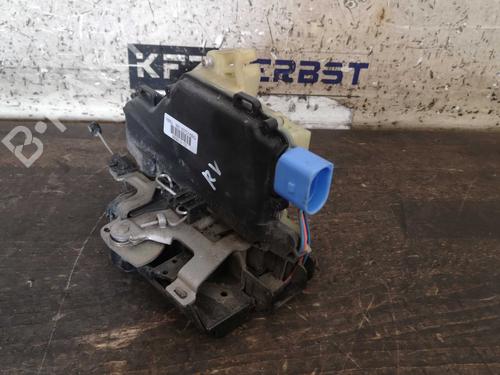 Used Front right lock VW TRANSPORTER T5 Van (7HA, 7HH, 7EA, 7EH) 1.9 TDI (85 hp) 22290376